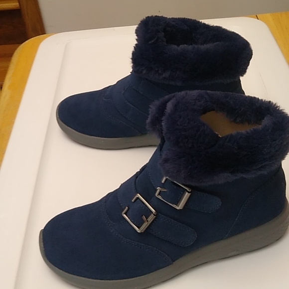skechers on the go city 2 suede boots winter fling